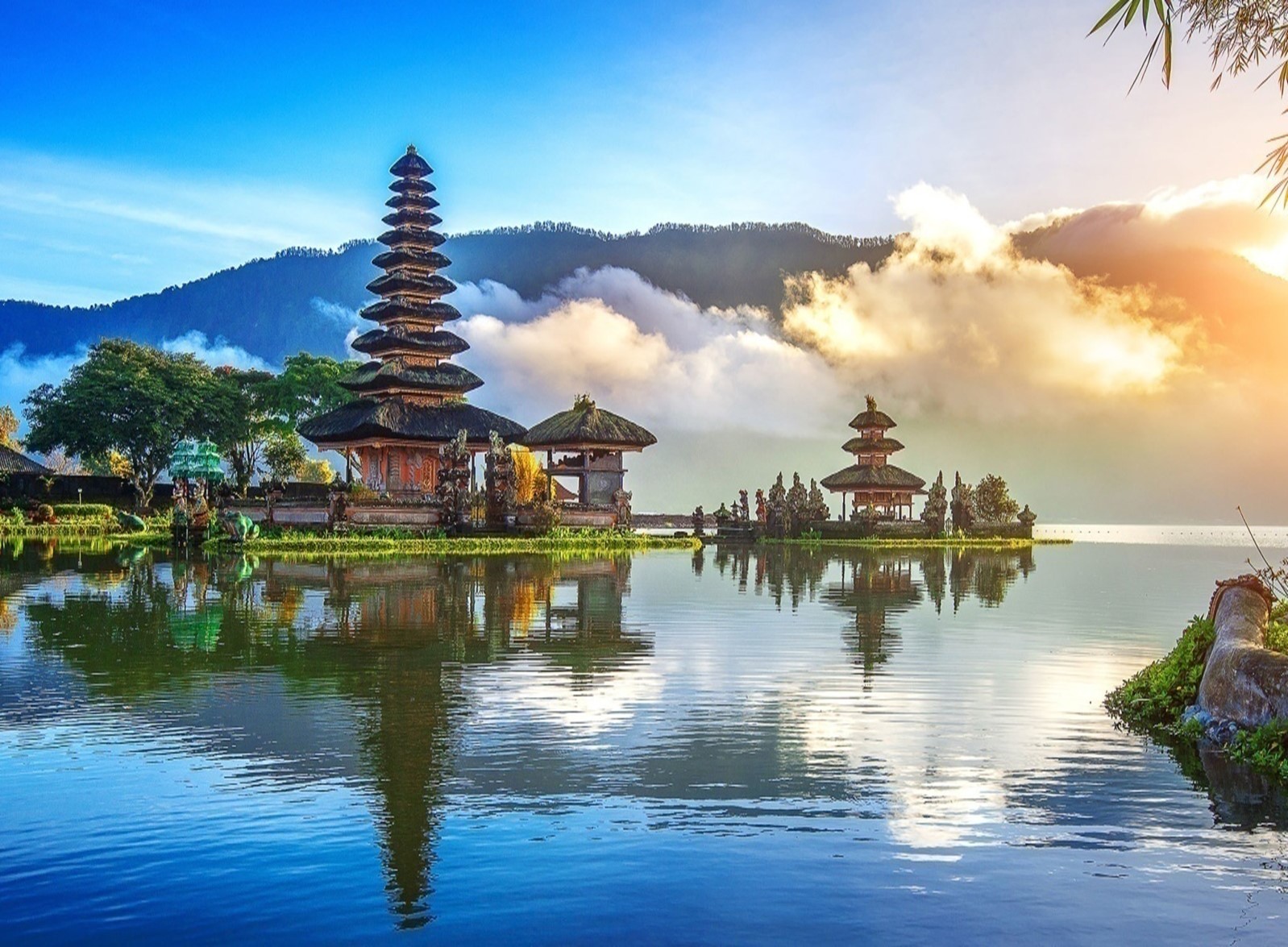 BALI – HEAVEN OF ASIA